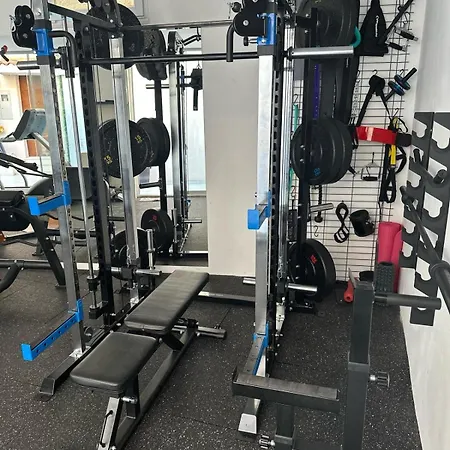 Luxury Lucy With Terace & Fittnes Centar *